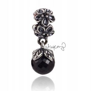 EUC Pandora 790858SPB Sterling Silver Garden Odyssey Black Spinel Dangle Charm
